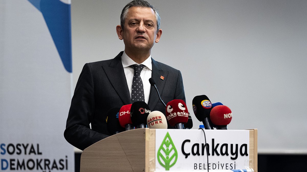 Özel'den 'SGK hacizlerine' tepki: Vız gelir tırıs gider