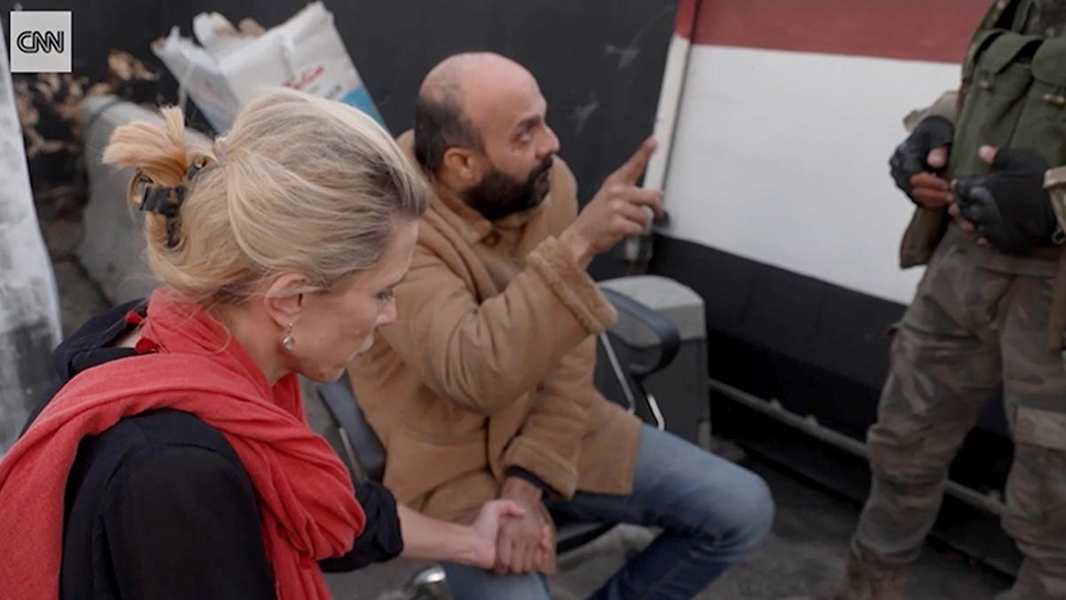 CNN, 'Suriyeli tutsak' haberindeki kişinin eski rejim istihbaratçısı olduğunu kabul etti