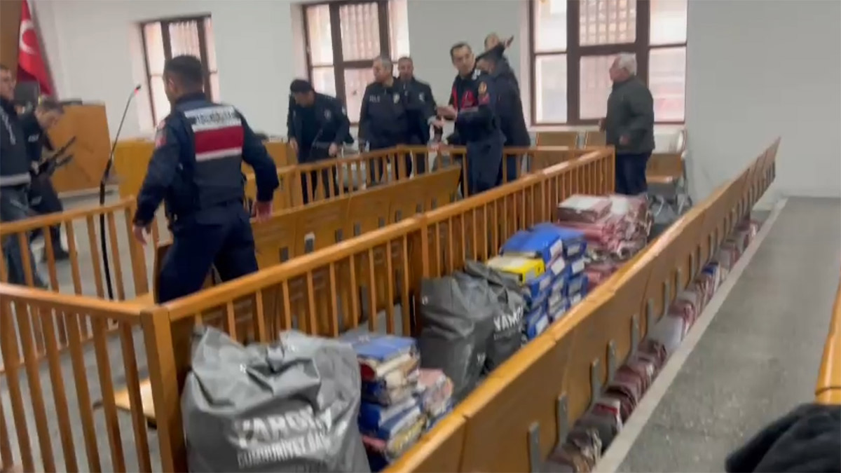 2 sanık hayatını kaybetmiş, 1 jandarma şehit olmuştu! Duruşma salonundaki silahlı saldırıya 6 tutuklama