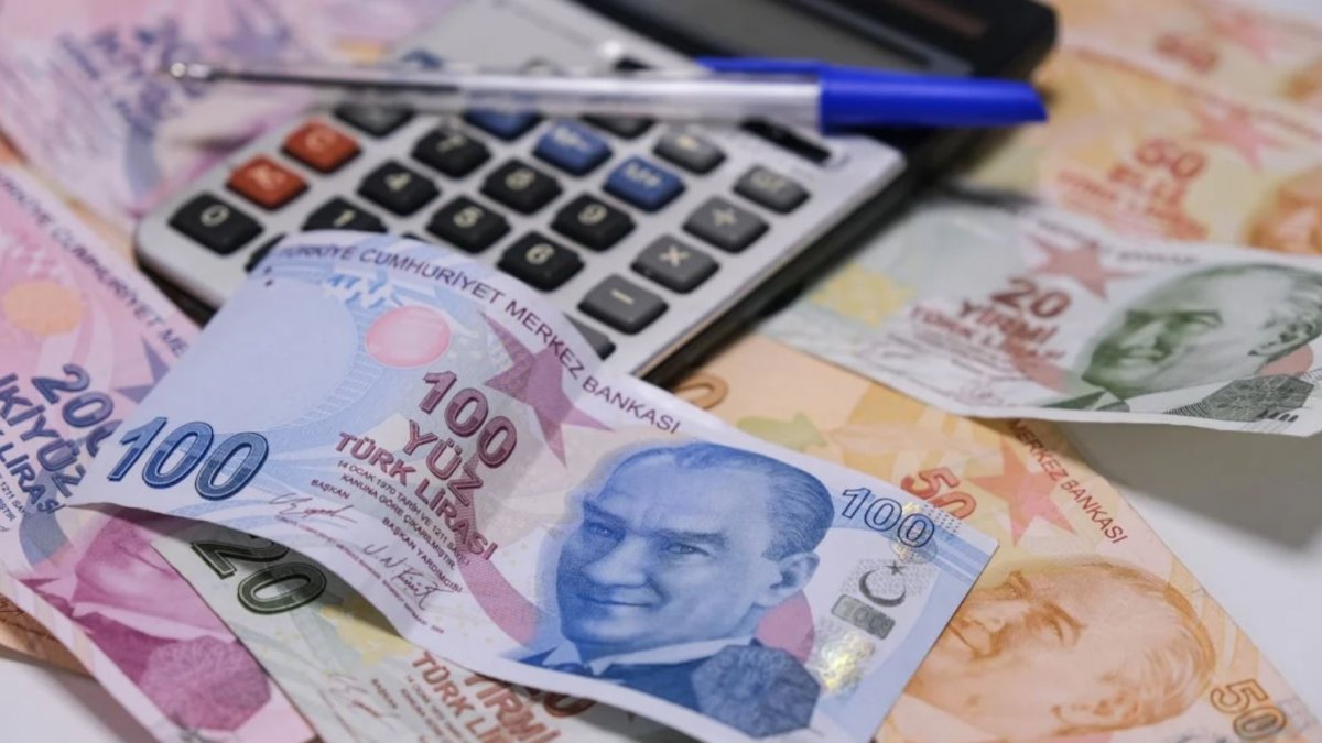 Prof. Dr. Aziz Çelik: Asgari ücret yanlış hesaplanıyor