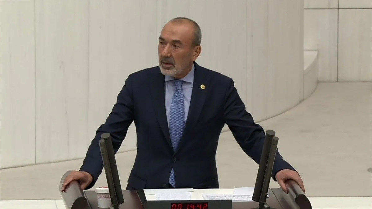 MHP'li Yıldırım'dan Diyanet eleştirilerine tepki: Haçlı artıkları...