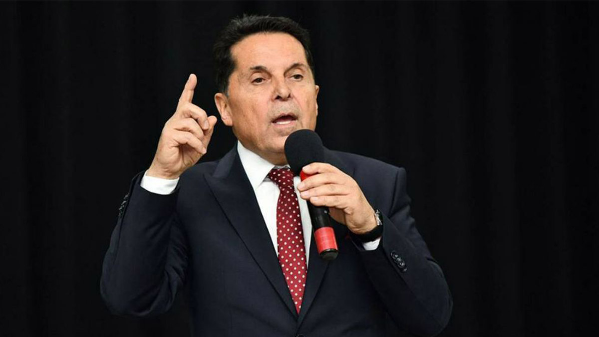 Özer: Beni burada tutarak Esenyurt'a hizmeti engelliyorlar...  Bir an önce hakim karşısına çıkmayı bekliyorum