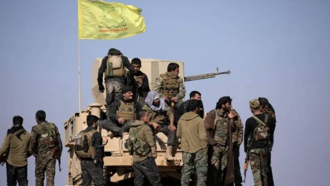 SDG Kobani'de silahlardan arındırılmış bölge teklif etmeyi planlıyor "Türkiye'nin güvenlik endişelerini gidermek istiyoruz"