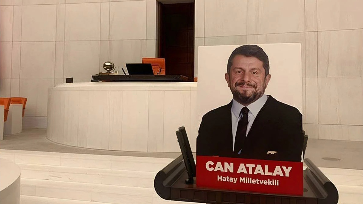 Ahmet Şık, TBMM'de Can Atalay'ın mektubunu okudu