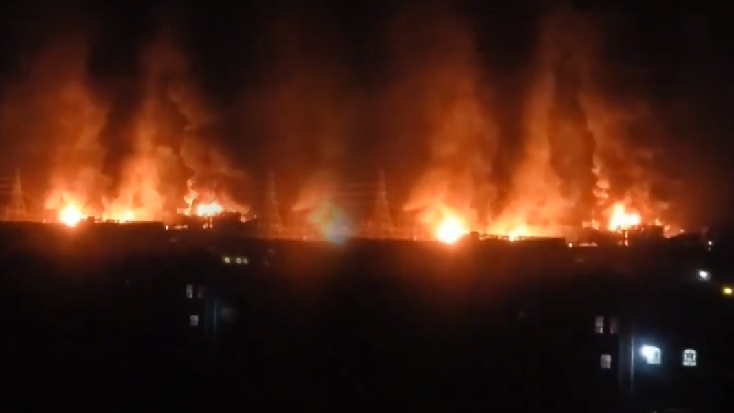 Netanyahu, Orta Doğu’da savaş alanını genişletiyor: İsrail'den Yemen'in başkenti Sana'ya ilk saldırı