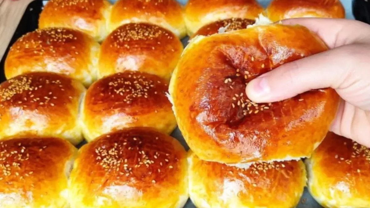 Günlerce yumuşacık kalan poğaçanın sırrı ortaya çıktı! Meğer içine 1 yemek kaşığı eklemek yeterliymiş