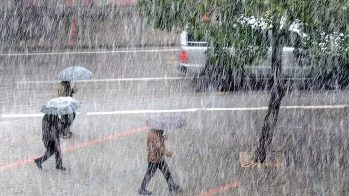 Meteorolojiden uyarı! Yeni bir yağışlı hava dalgası geliyor: 3 gün boyunca devam edecek