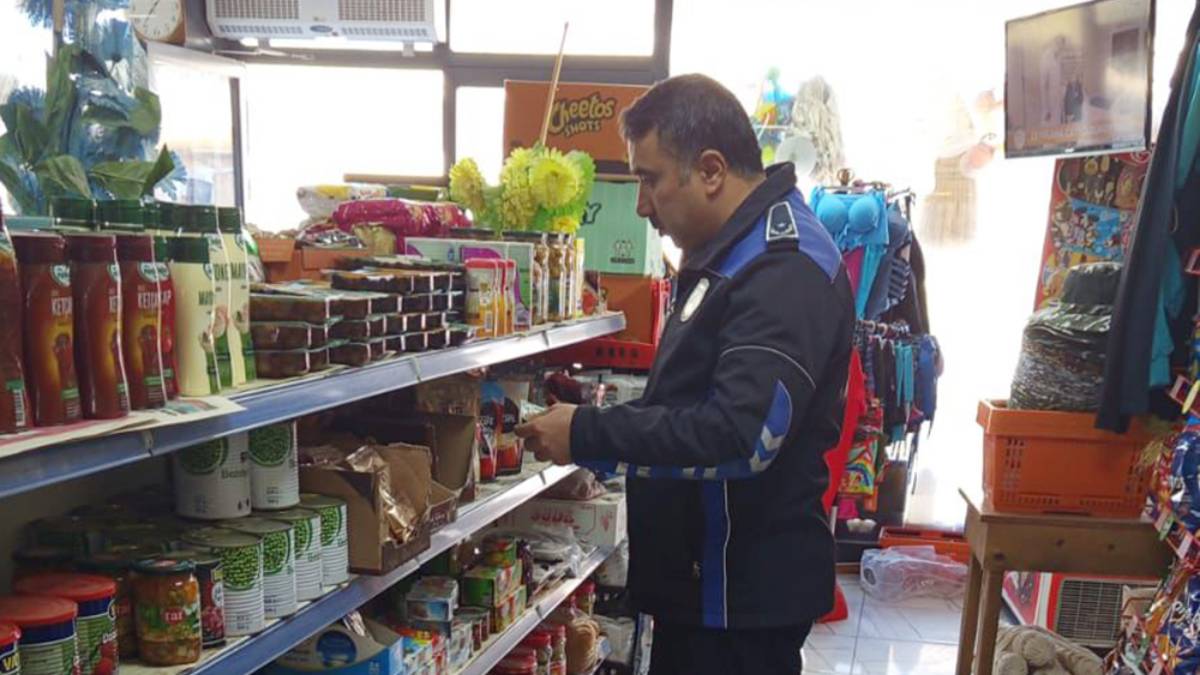Yumurtalık’ta gıda ve etiket denetimi