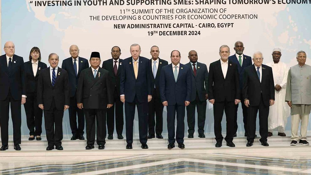 Erdoğan’dan D-8 zirvesinde ‘Suriye’ çağrısı: Beklentimiz dini, mezhebi ve etnik grupların yan yana yaşadığı bir ülke