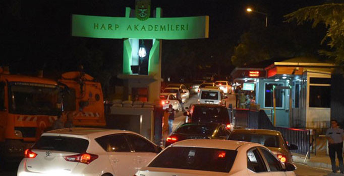 Harp Akademileri'nde FETÖ operasyonu: Çok sayıda gözaltı var - Son dakika haberleri