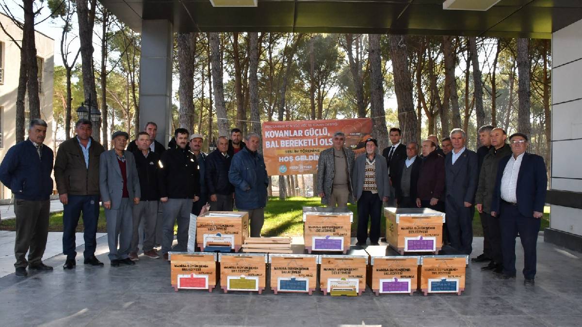 2 bin arı kovanı üreticiyle buluştu