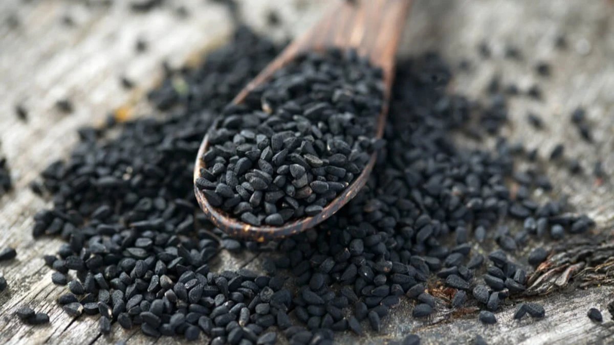 Faydası çok olsa da zararı da var! Çörek otu tüketirken dikkat: Bakın çörek otunun ne zararları varmış