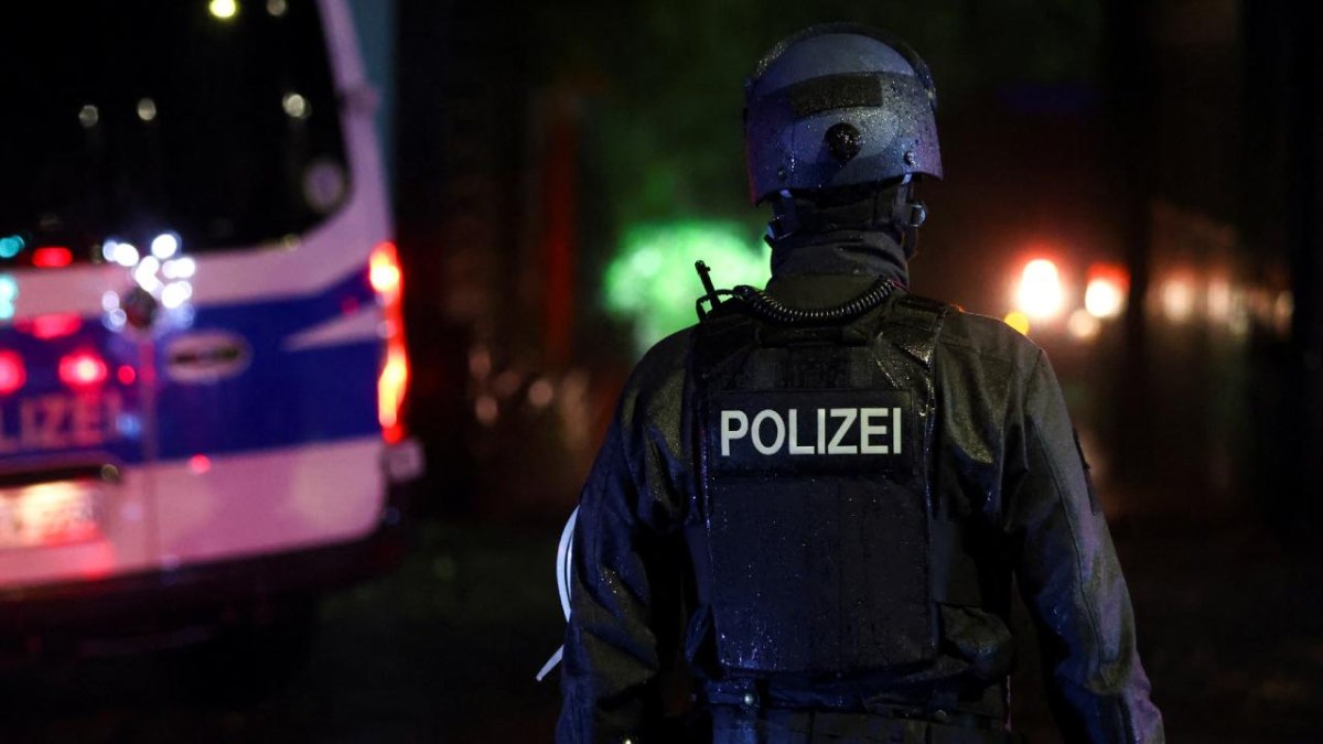 Almanya'da Noel pazarına araçla saldırı: Magdeburg'daki olayda ilk belirlemelere göre 2 ölü, 68 yaralı