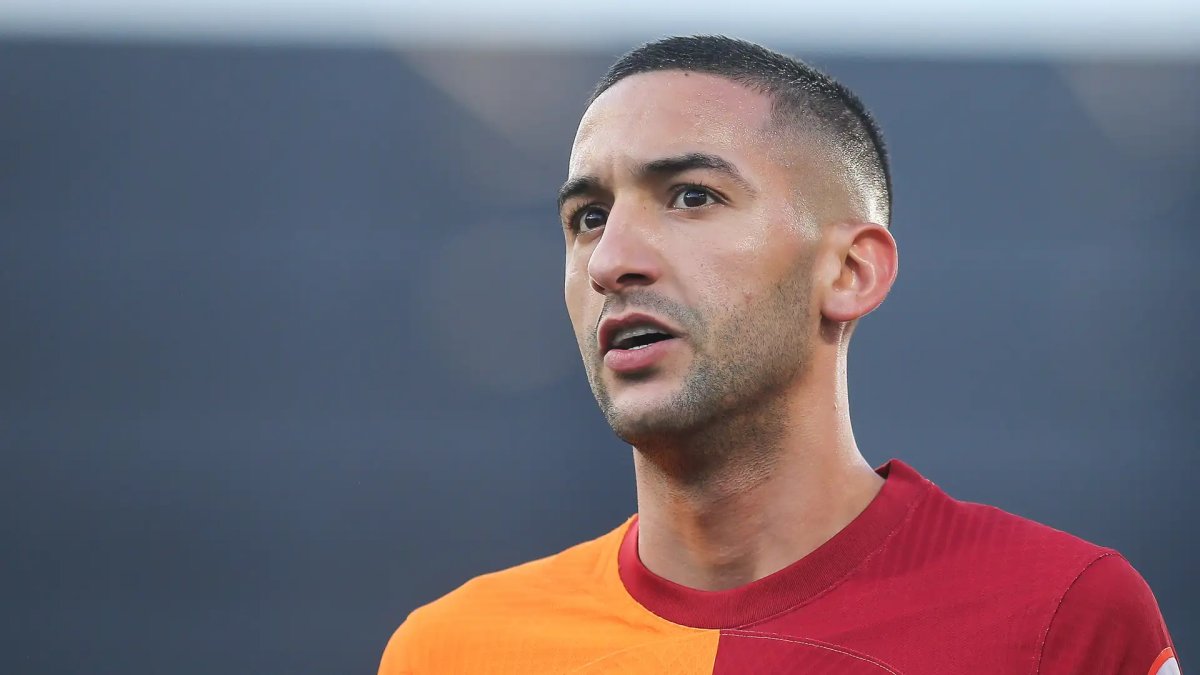 Galatasaray'da istenmeyen adam Hakim Ziyech için kulüpler sıraya geçti... Tam 6 kulüp Ziyech için transfer mücadelesinde