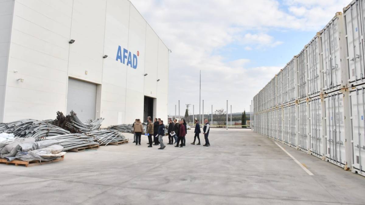AFAD'ın Bölgesel Lojistik Merkezi incelendi