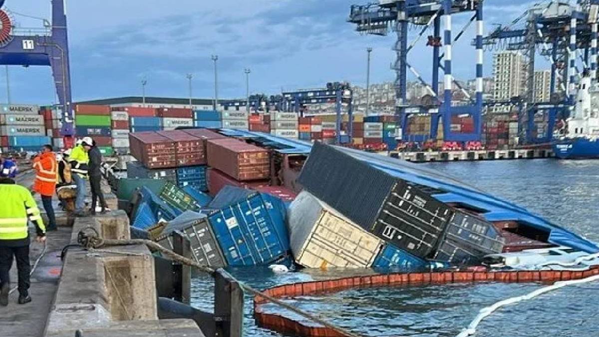 İstanbul'da konteyner gemisi yan yattı