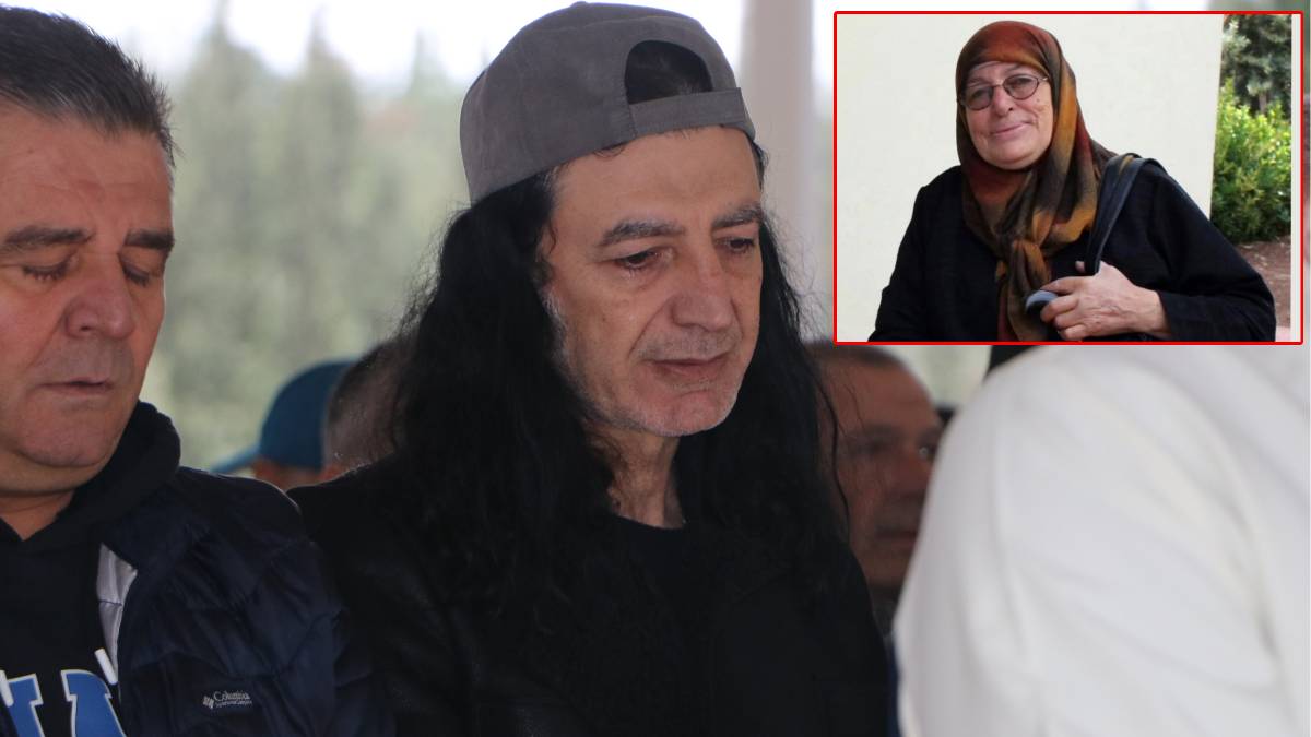 Şarkıcı Murat Kekilli’nin annesi toprağa verildi
