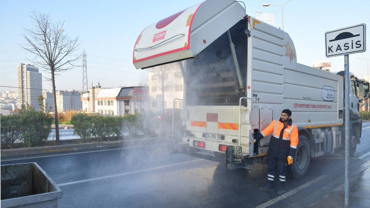 Herkes uyurken onlar kenti güne hazırlıyor