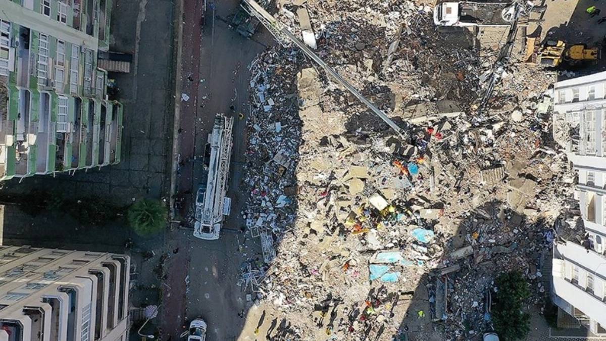 Beluk Apartmanı depremde 10 kişiye mezar olmuştu... 4 kamu görevlisine daha soruşturma izni verildi