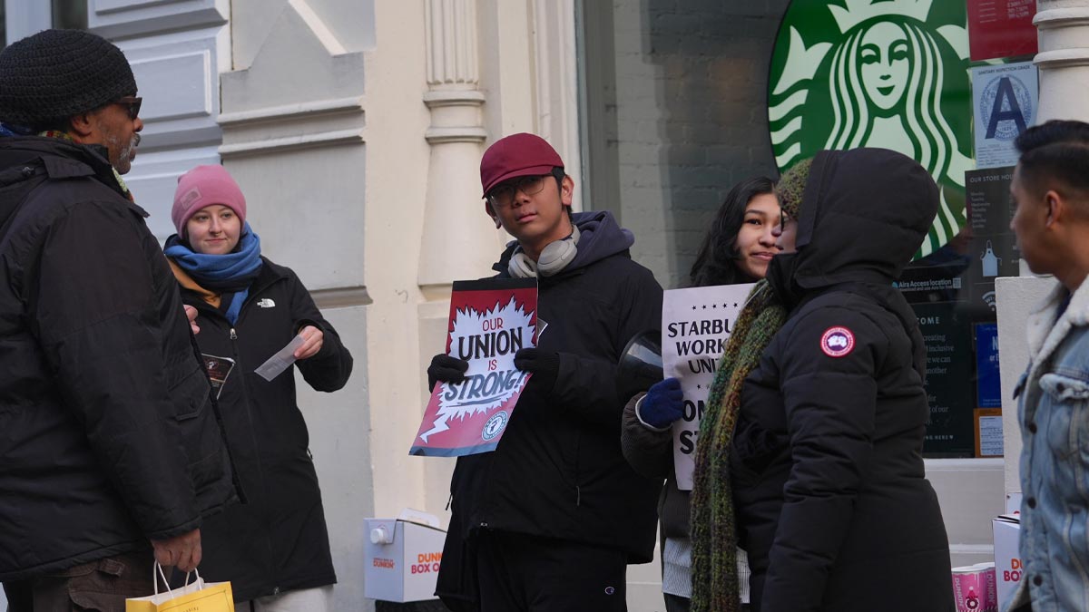 Starbucks çalışanlarının grevi genişliyor