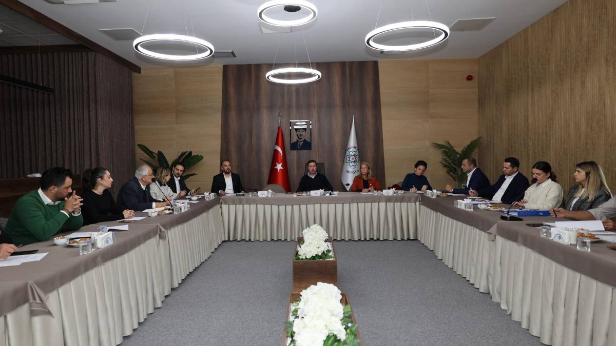 Başkan Aras Deştin için tüm paydaşlarla bir araya geldi