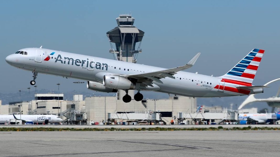 American Airlines, ABD uçuşlarını durdurdu