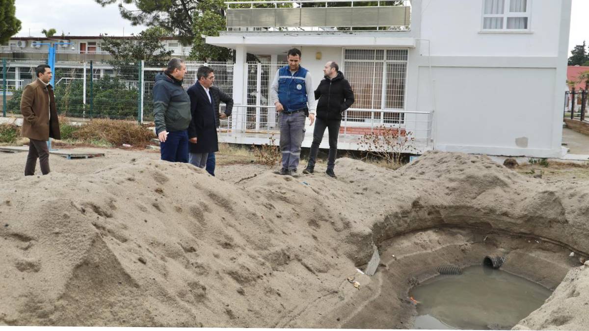 Burhaniye'de yağmur suyu hatlarında detaylı inceleme
