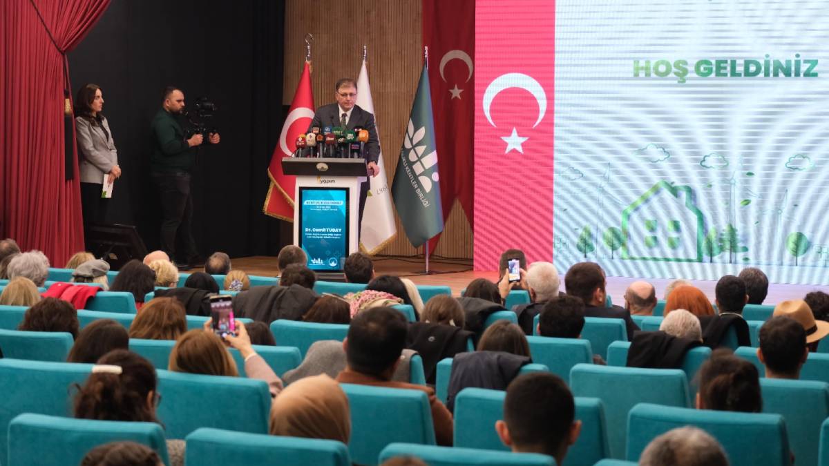 Başkan Tugay’dan iklim krizine karşı “vites yükseltelim” mesajı