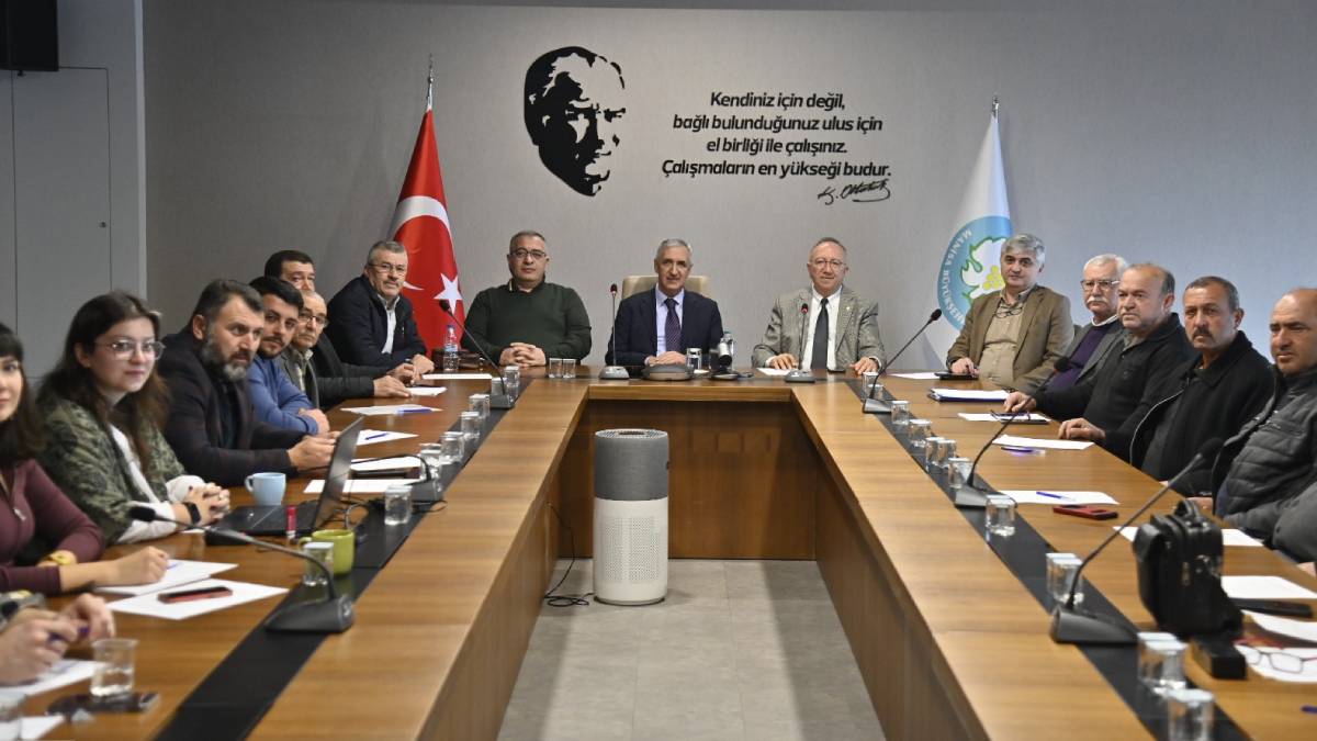 Büyükşehir, sulama kooperatiflerini dinlemeyi sürdürüyor