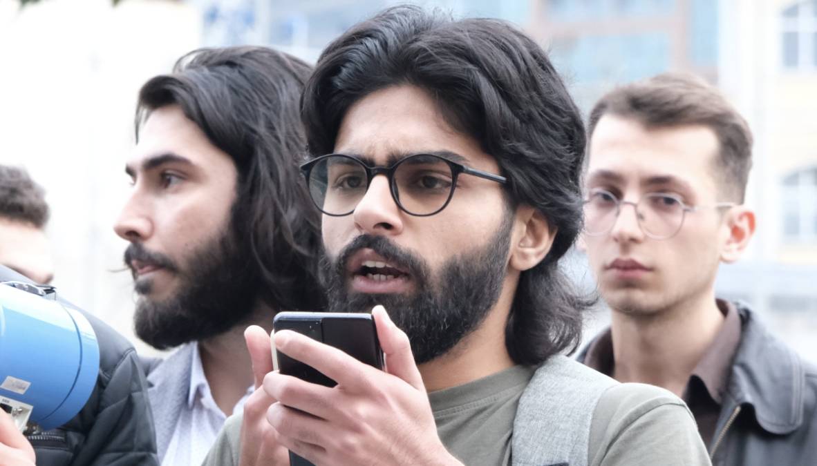 Yazılımcı Abdullah Munir, günlerdir haksız yere GGM’de tutuluyor