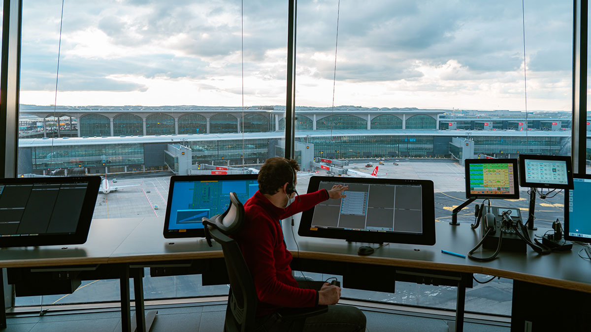 İstanbul Havalimanı'nda yeni dönem başlıyor: Biri inecek, diğeri kalkacak, ötekisi uçacak! Avrupa'da ilk kez olacak