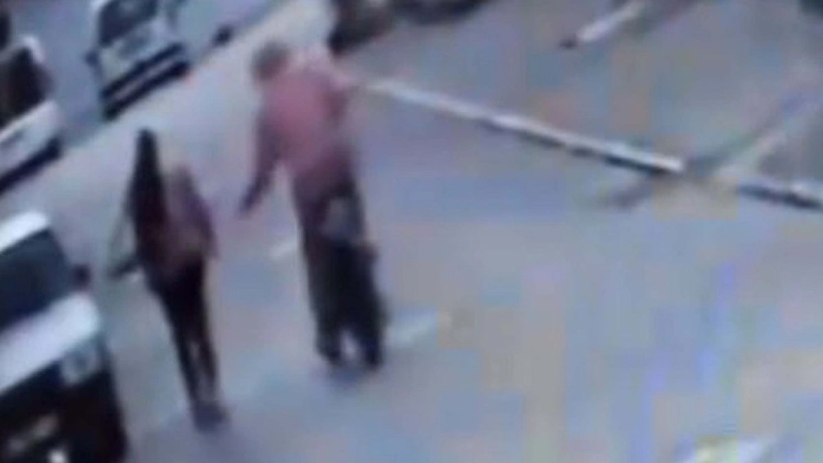 İzmir'de taciz skandalı: Bisikletli şüpheli kısa sürede yakalandı