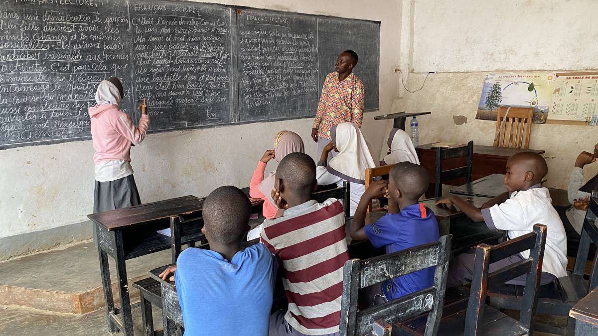 İHH, Burundi’de İşitme Engelliler için İşaret Dili Dini Kavramlar Sözlüğü oluşturuyor