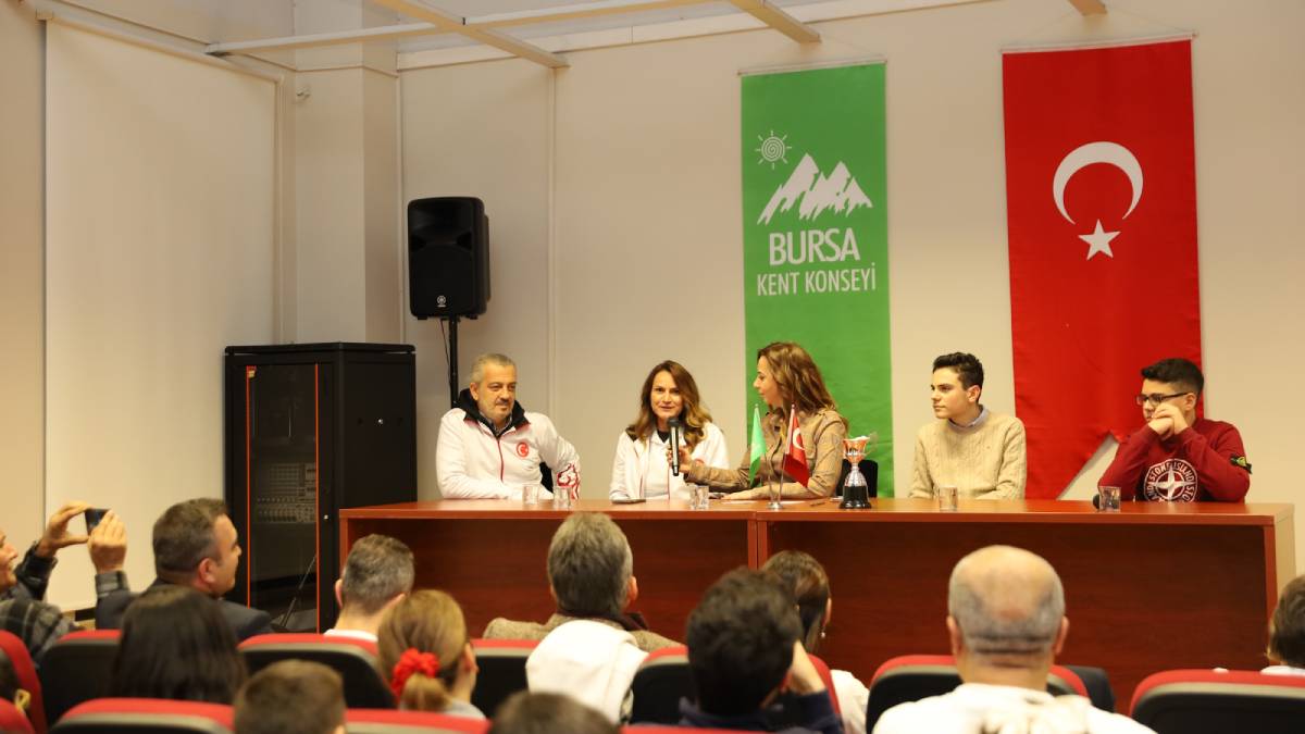 Bursa'da 'Akıl Sporları' buluşması