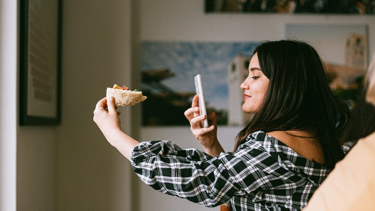 Fenomenlere 'yasa dışı bahis' operasyonu: 3 kişi gözaltında
