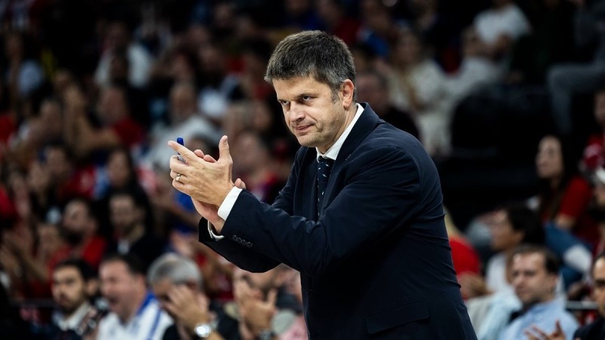 Tomislav Mijatovic: Anadolu Efes olarak her daim kendimizden en iyisini talep etmeliyiz
