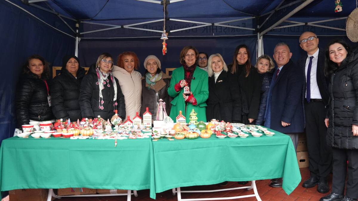 Kadınların emeklerini görmeden yılbaşı hediyesi almayın