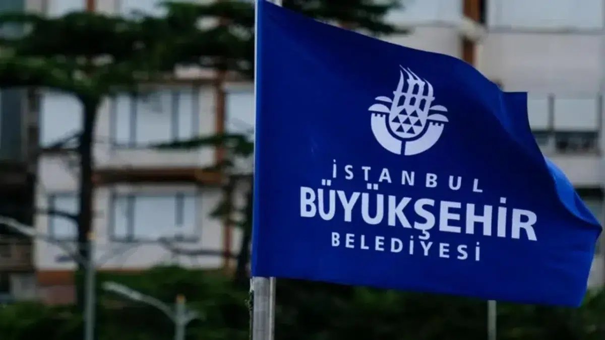 AUZEF öğrencileri dikkat! İstanbul'da toplu taşıma ücretsiz mi? Belediye duyurdu: O saatlere dikkat