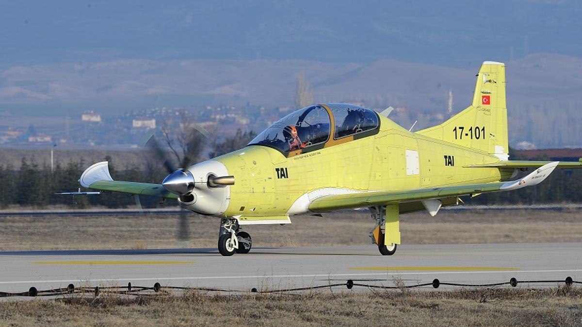 Hava Kuvvetleri'ne 55 adet teslim edilecek... HÜRKUŞ’un ilk uçuşu gerçekleştirildi