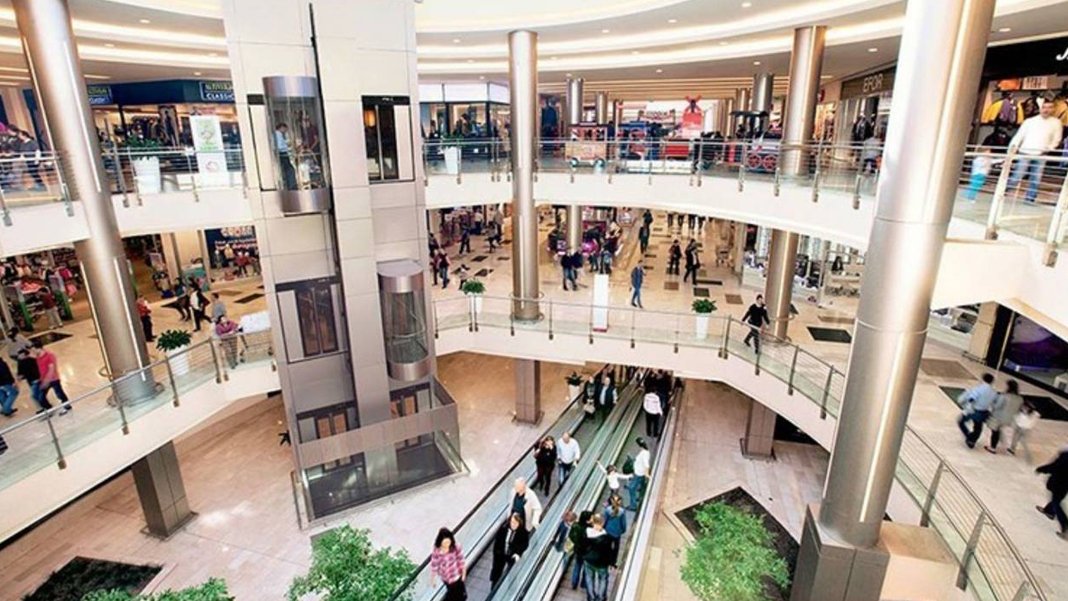 Depreme dayanıksız AVM yıkılacak