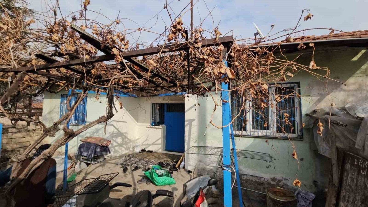 Kayseri'de soba faciası: 11 ve 14 yaşlarında iki kardeş hayatını kaybetti