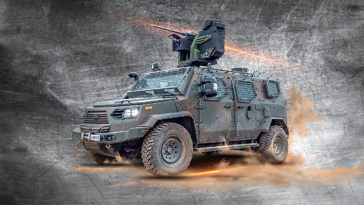 Türkiye tarih yazıyor! Yeni gururumuz AŞKAR sahnede: 40 santimetre dik engelde bile tırmanarak gidiyor!