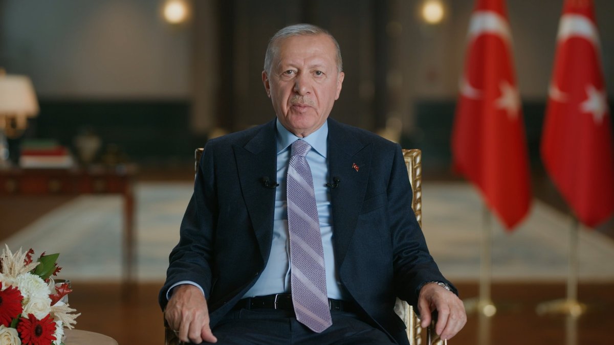 Erdoğan, 2024'ü 239 mesajla özetledi: Asgari ücreti yüzde 49 artırdık
