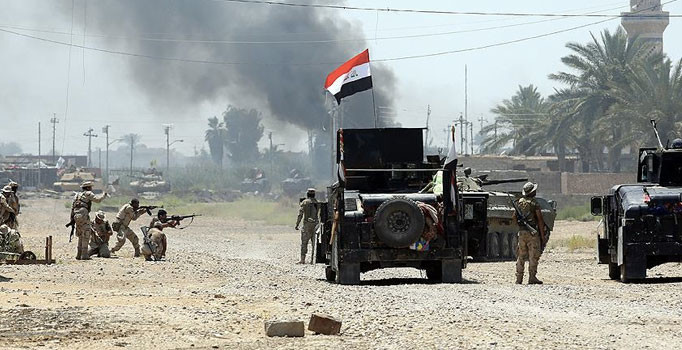 IŞİD'in Irak'taki kalesi çöktü