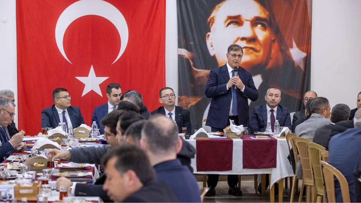 Tugay: İzmir’in tüm ilçelerini dengeli ve adil şekilde hizmetle buluşturacağız