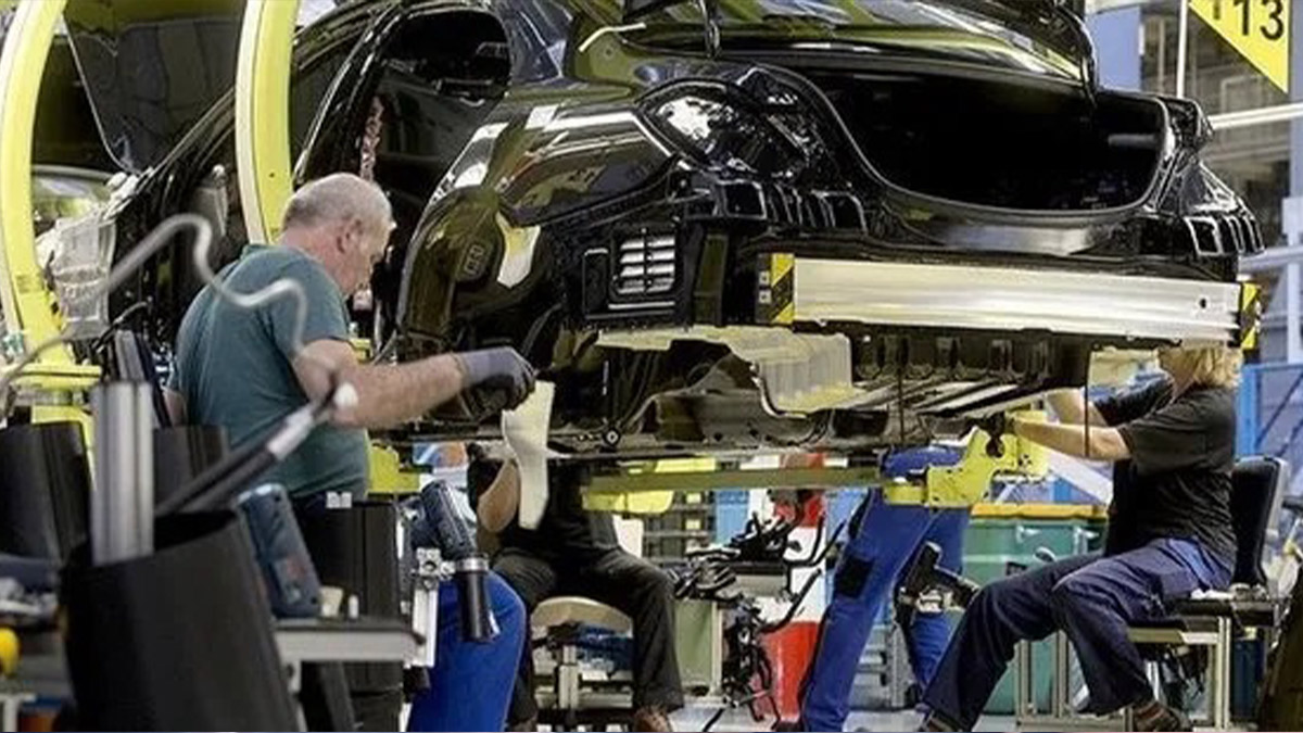 Alman sanayisi 2024'ü de küçülmeyle kapattı