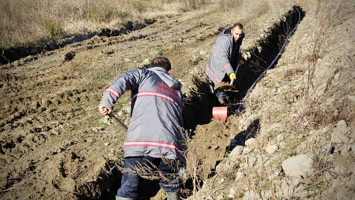 Altyapı ve üstyapı çalışmaları aralıksız olarak devam ediyor