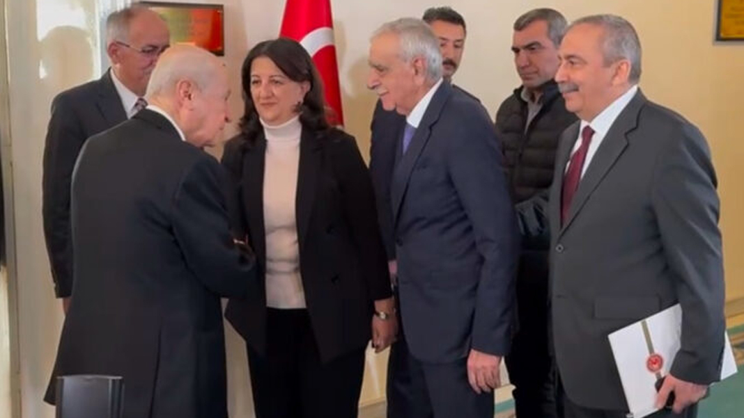Meclis'te tarihi temas: Bahçeli-DEM Parti görüşmesi 40 dakika sürdü