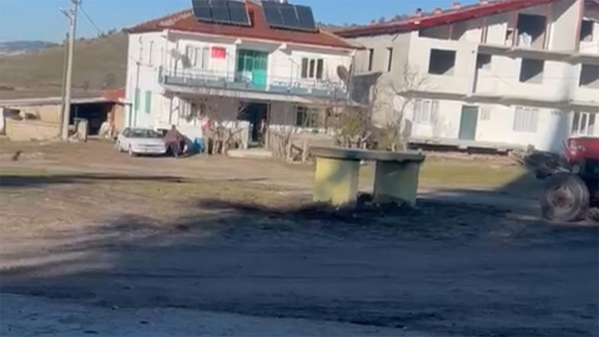 Afyonkarahisar'da akrabalar arasında silahlı çatışma! 2 ölü