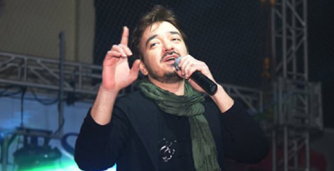 Orhan Ölmez: Gel FETÖ'nün elini öp dediler